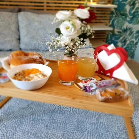 Bed & Breakfast 123 4*