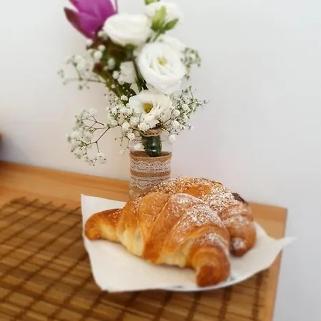 123 Bed & Breakfast 4*